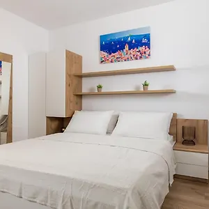 Bristol 2 Apartment Rijeka
