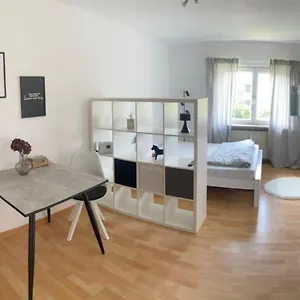 Charmante 1 Zimmerwohnung Mit Stellplatz Würzburg